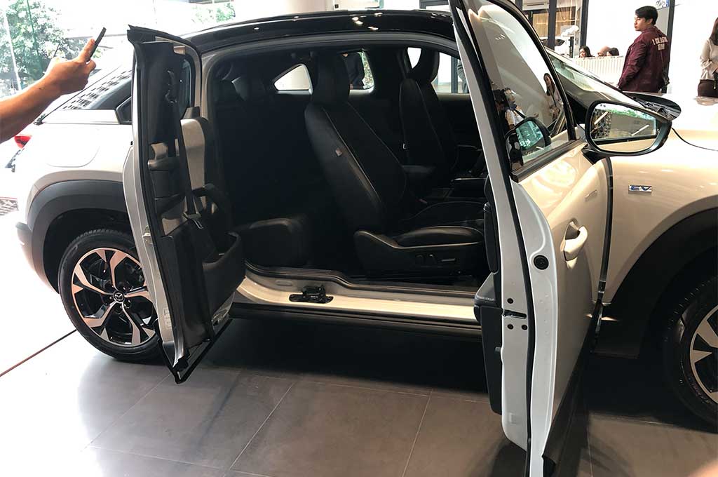 Enggak Mau Ketinggalan, Mazda Main Mobil Listrik Lewat MX-30