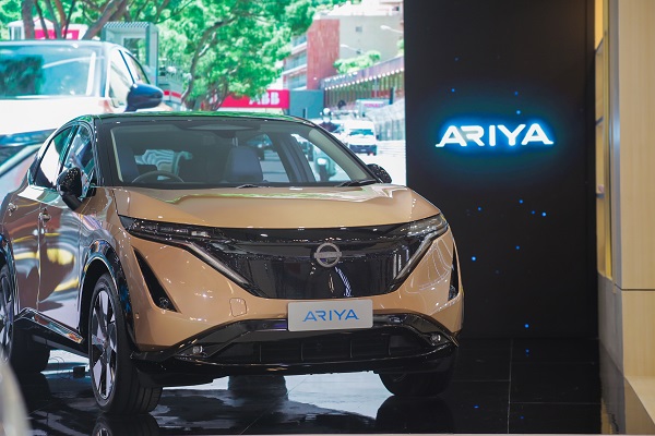 Debut di Indonesia, Yuk Kenalan dengan Mobil Listrik Nissan Ariya dan Sakura