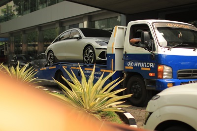 Beli Hyundai Stargazer X, Konsumen Ini Dapat Kado Ioniq 6