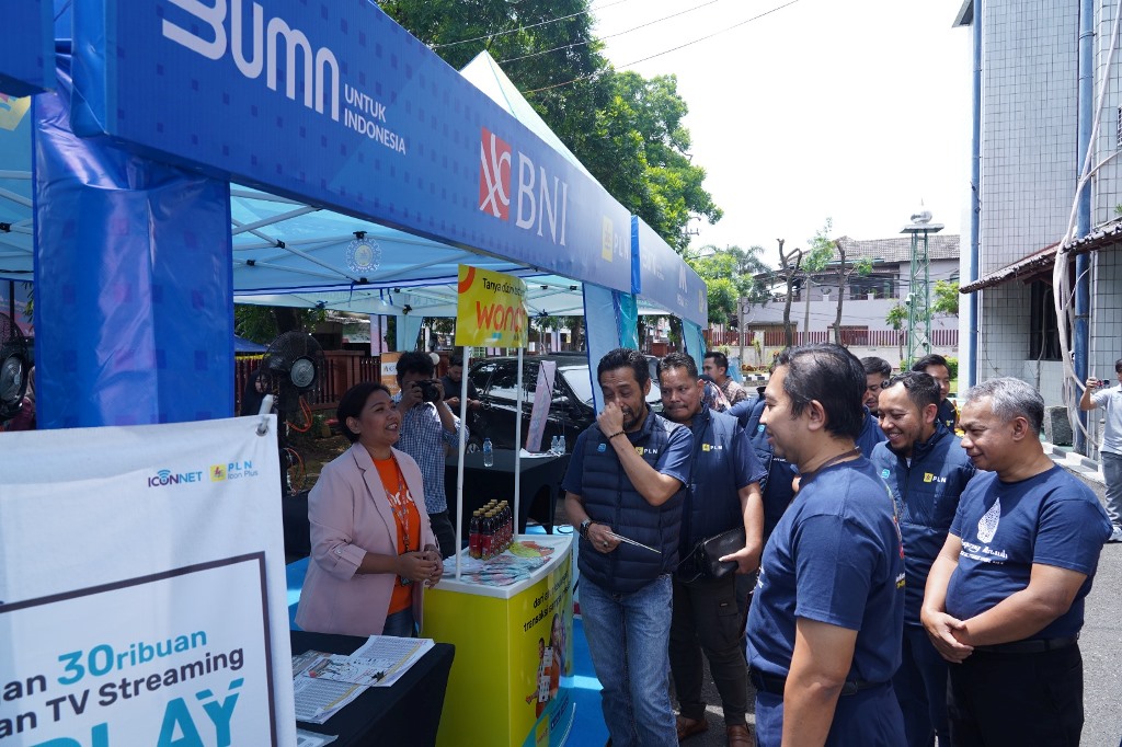 Roadshow PLN Mobile EVenture 2024 Tiba di Semarang, Ajang Pembuktian Performa Kendaraan Listrik
