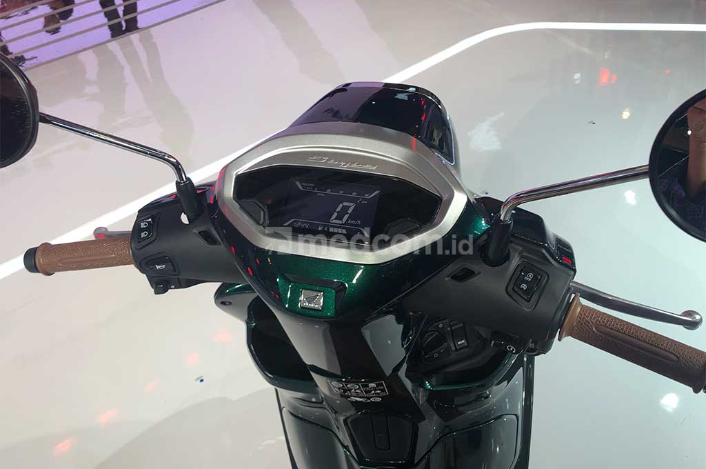 New Honda Stylo 160, Pede Mainkan Segmen Retro Premium Bermesin Besar