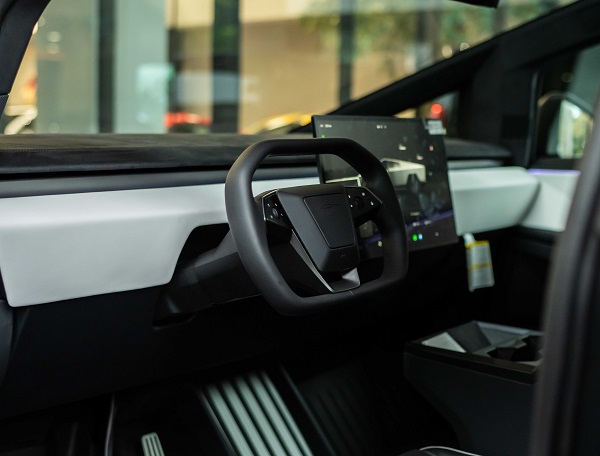 Tesla Cybertruck Cyberbeast Hadir di Indonesia, Unit Terbatas untuk Kolektor
