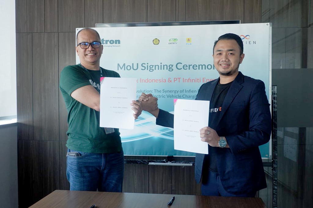 Voltron Tambah SPKLU Baru dengan Didukung Energi Solar Panel