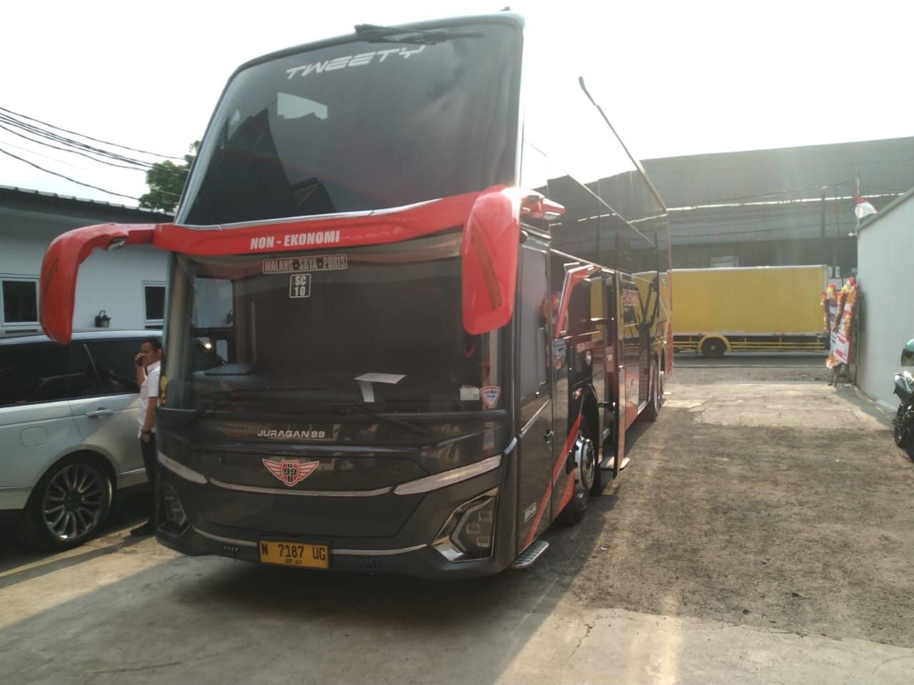 Juragan 99 Terima Penghargaan Rekor MURI