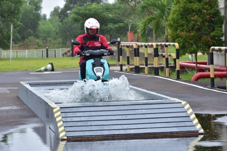 AHM Hadirkan Sepeda Motor Listrik yang Lincah dan Tangguh, Honda ICON e: