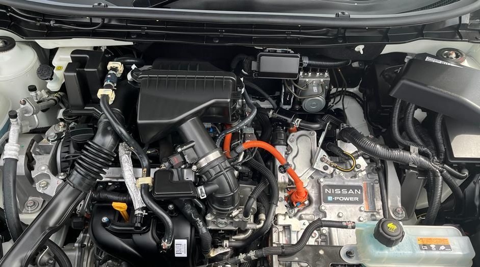 Mobil Hybrid Rasa EV, Begini Sensasi Mengendarai Nissan Kicks e-Power