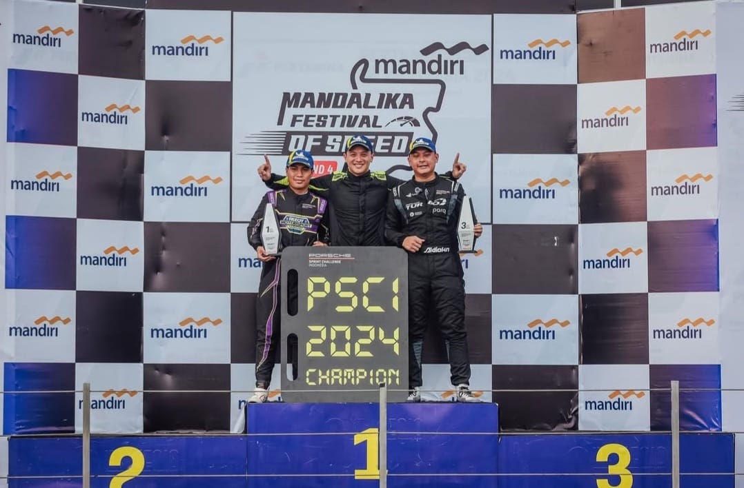 Moreno Kunci Gelar Juara Porsche Sprint Challenge Indonesia 2024