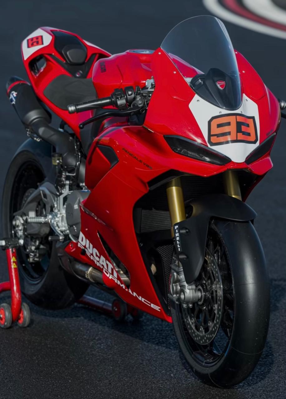 Marc Marquez Ultah, Ducati Kasih Kado Panigale V2 S