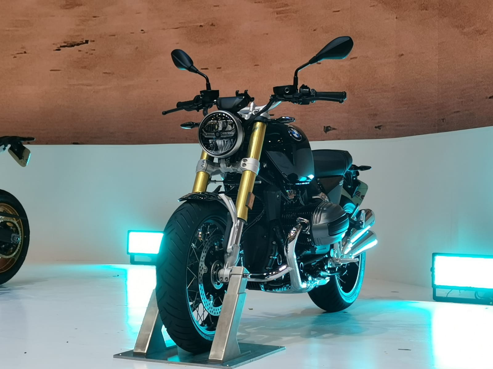 BMW Motorrad Luncurkan 3 Model Baru, Ada Motor Listrik Seharga Rp300 Jutaan