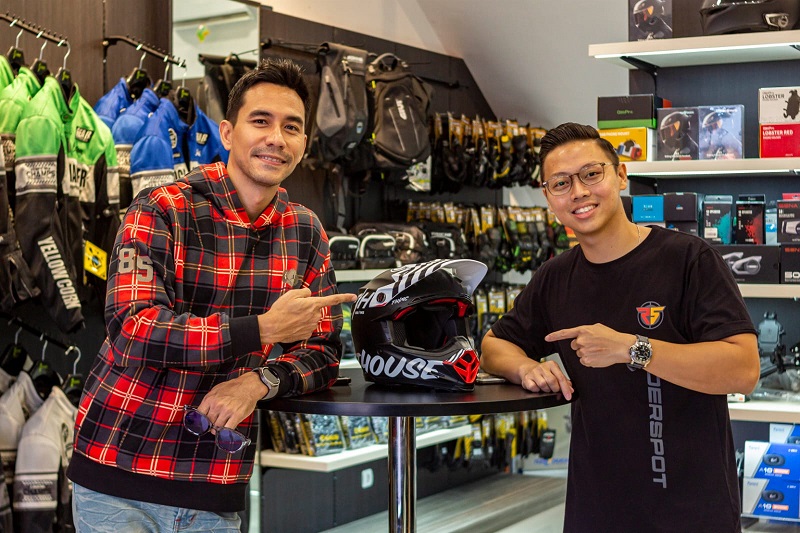 Unik, Toko Apparel Ini Punya Komunitas Resmi