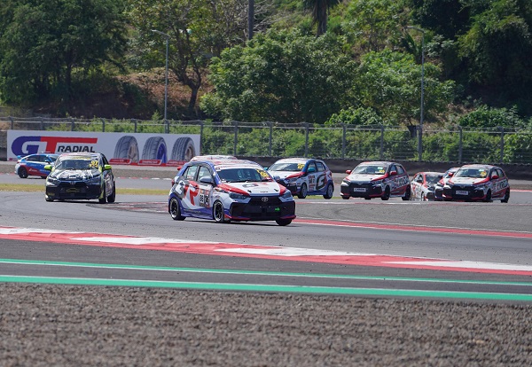 Debut Gemilang GR Garage Auto2000 Racing Team di ITCR 1200 Sirkuit Mandalika
