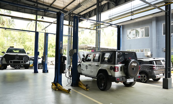 Jeep Lounge PIK Sasar Konsumen Kelas Atas, Intip Fasilitasnya