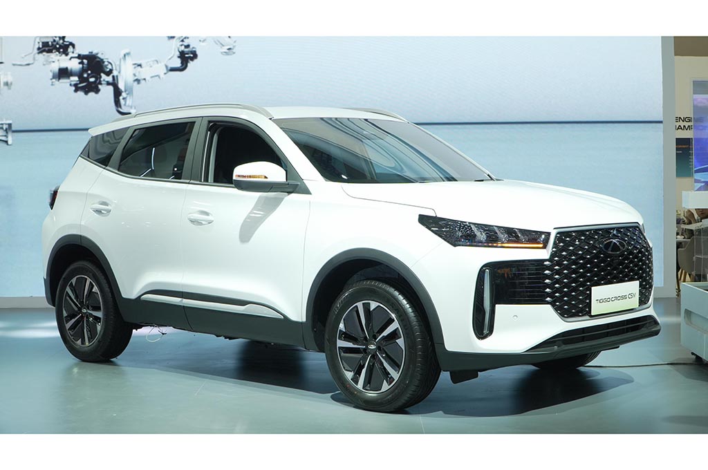 Chery Hadirkan Tiggo Cross CSH Hybrid dan Sport 1.5T di GIIAS 2025