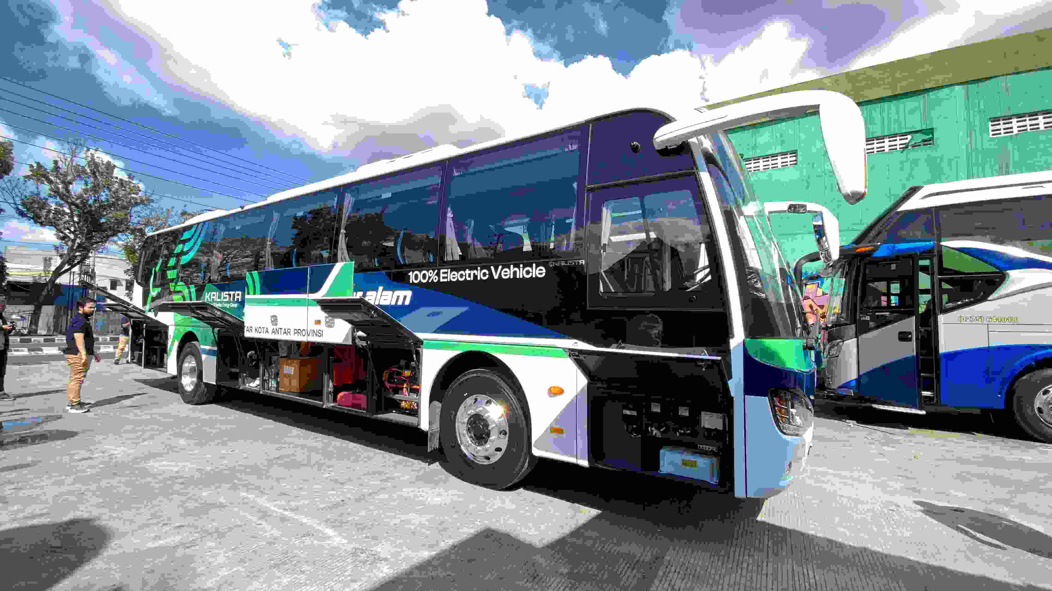 Naik Bus Listrik PO Sumber Alam Rute Jakarta-Yogyakarta, Begini Sensasinya