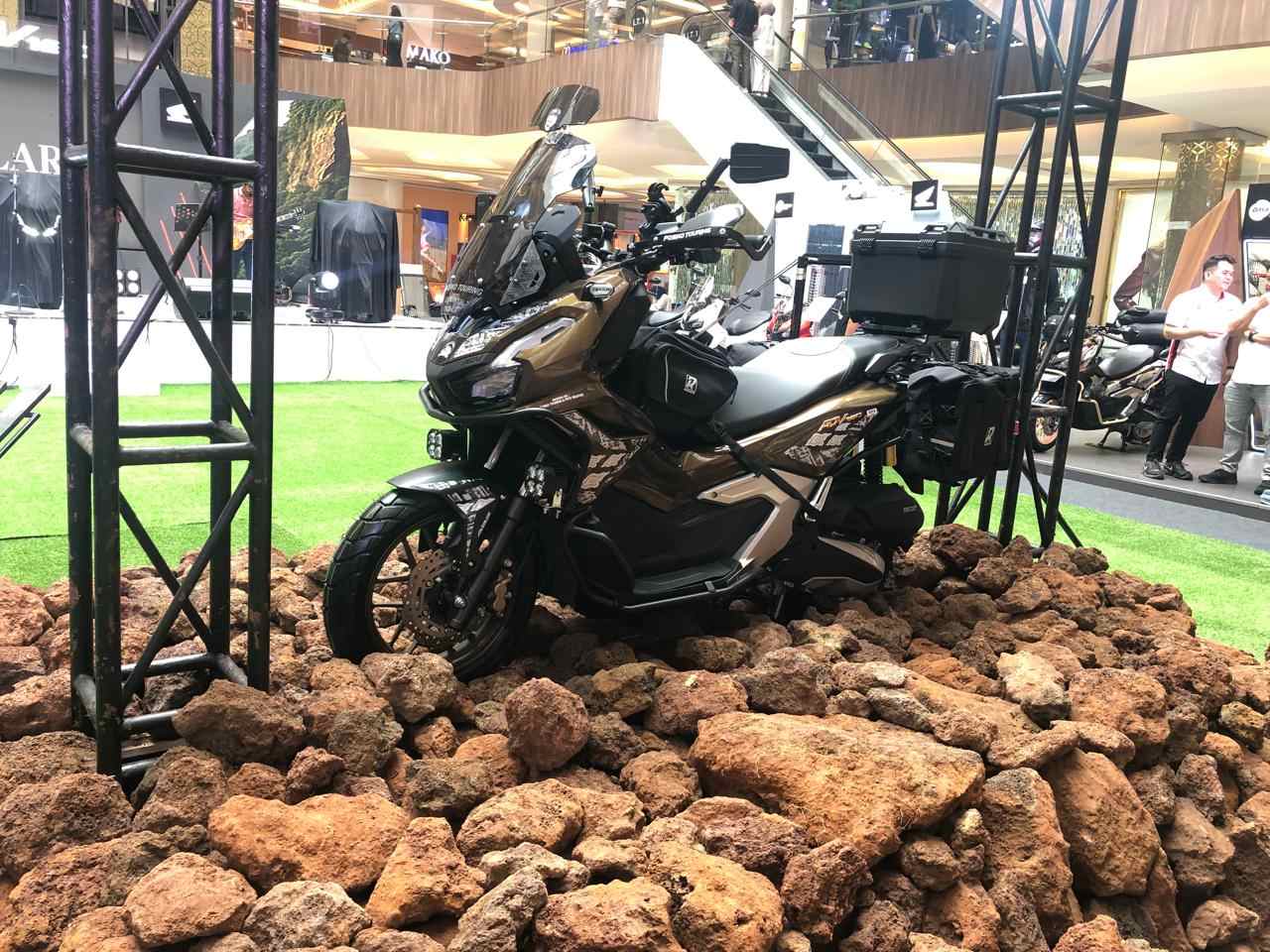 New Honda ADV160 Meluncur di Jawa Barat, Varian RoadSync Dibanderol Rp41 Juta