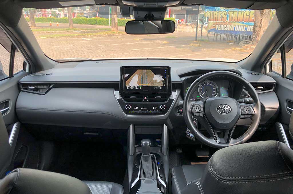 Hati-Hati Pakai Toyota Corolla Cross HEV GR Sport, Bisa Lupa Isi Bensin!