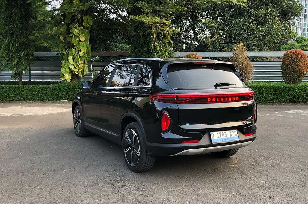 Polytron G3+, Tak Kalah Ajib Soal Sensasi Berkendara Mobil Listrik