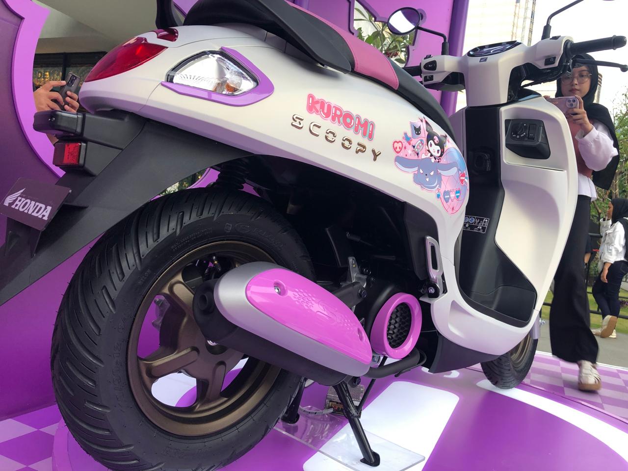 Honda Merilis Edisi Terbatas Scoopy x Kuromi, Harga Rp24 Jutaan