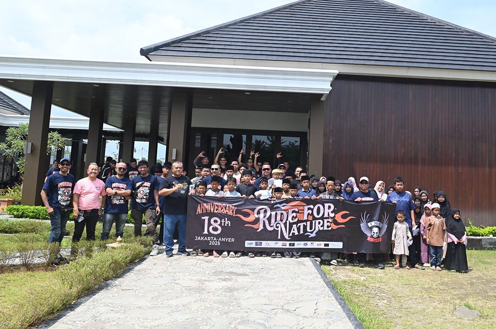 CMC Bersaudara <i>Touring</i> ke Banten, Banyak Salurkan Bantuan Sosial