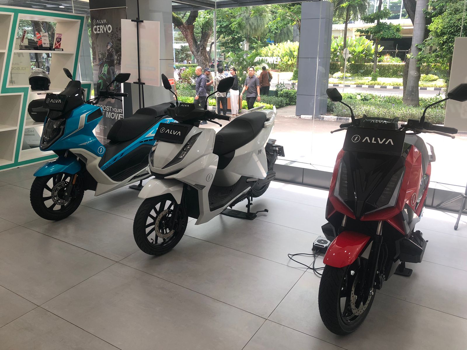 Alva Terus Genjot Infrastruktur untuk Pengguna Motor Listrik