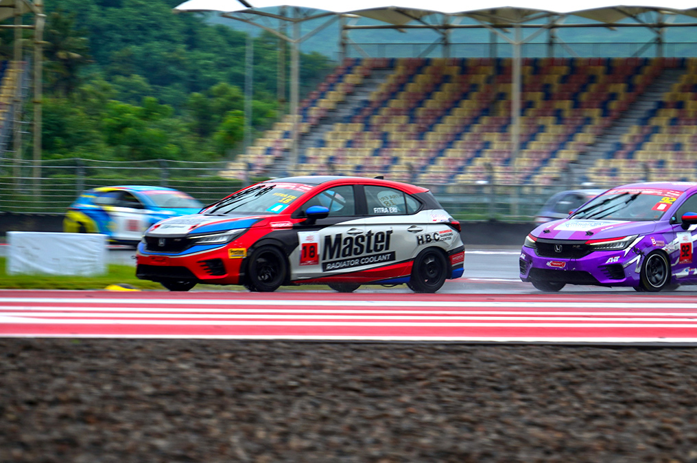 Master Radiator Coolant Lakukan Pembuktian di Lintasan Balap