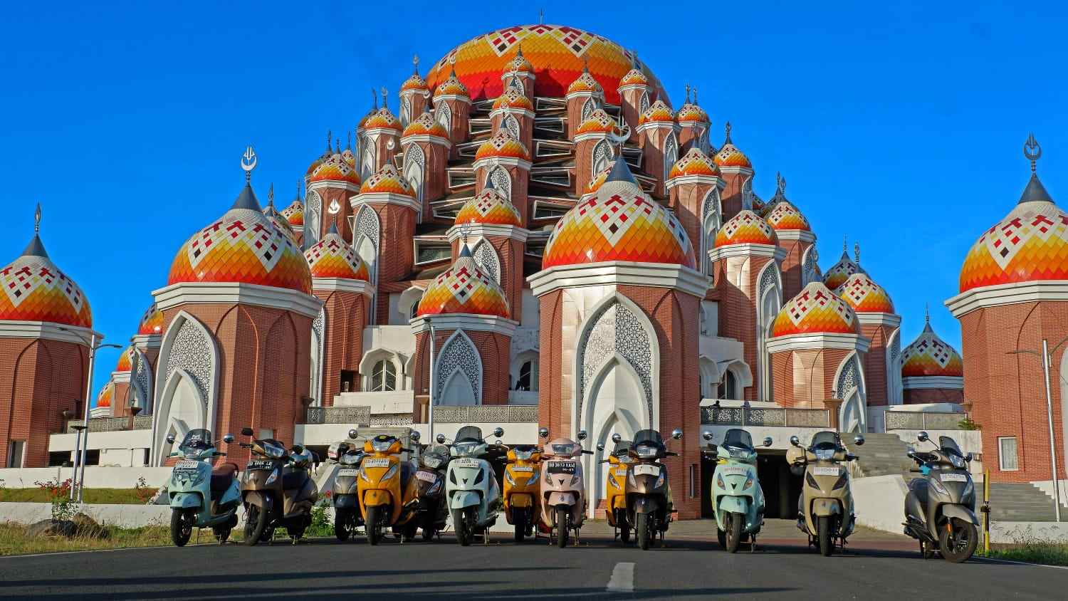 Keseruan Sunset Ride ala Komunitas T.Com Makassar