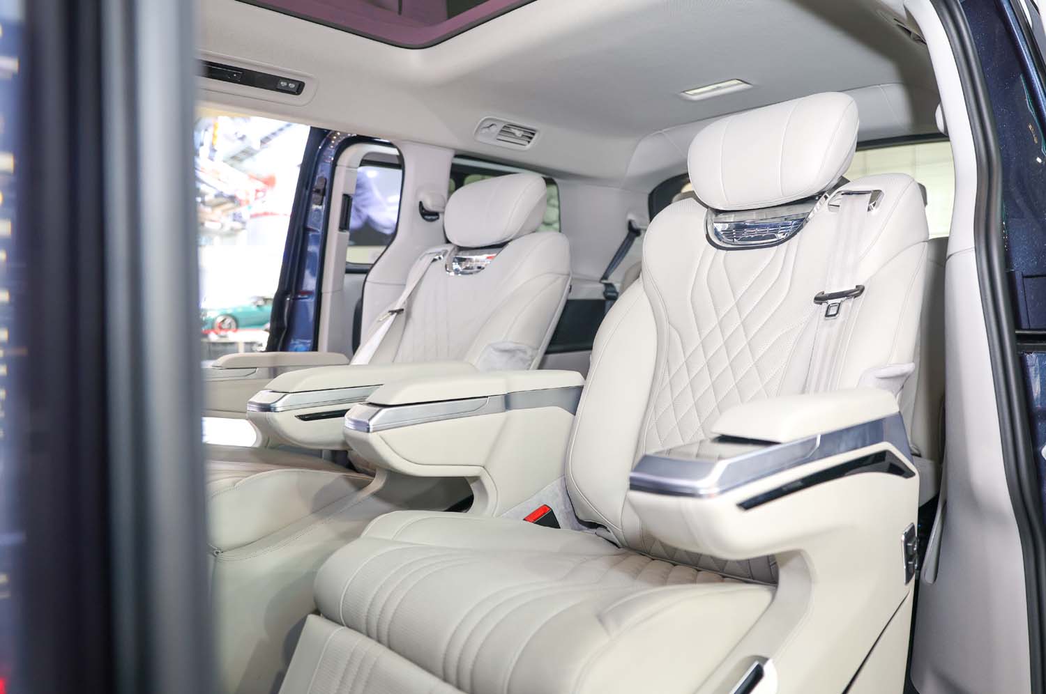 Volkswagen ID. Buzz The Icon Collection: Pertahankan DNA Kombi di Era Mobil Listrik