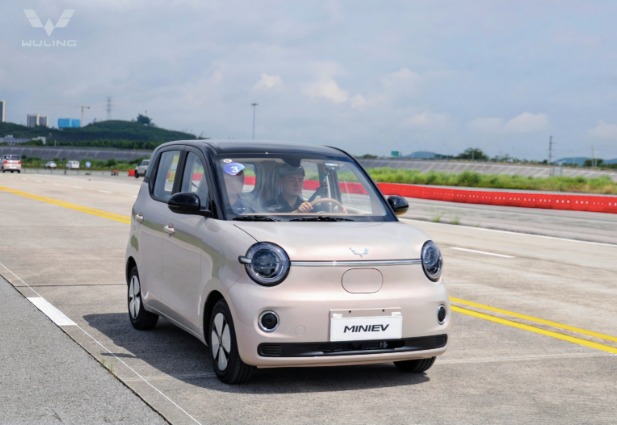 Segera Dijual di Indonesia, Begini Sensasi Berkendara Wuling Aira EV