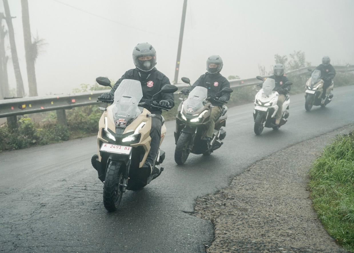 touring 2
