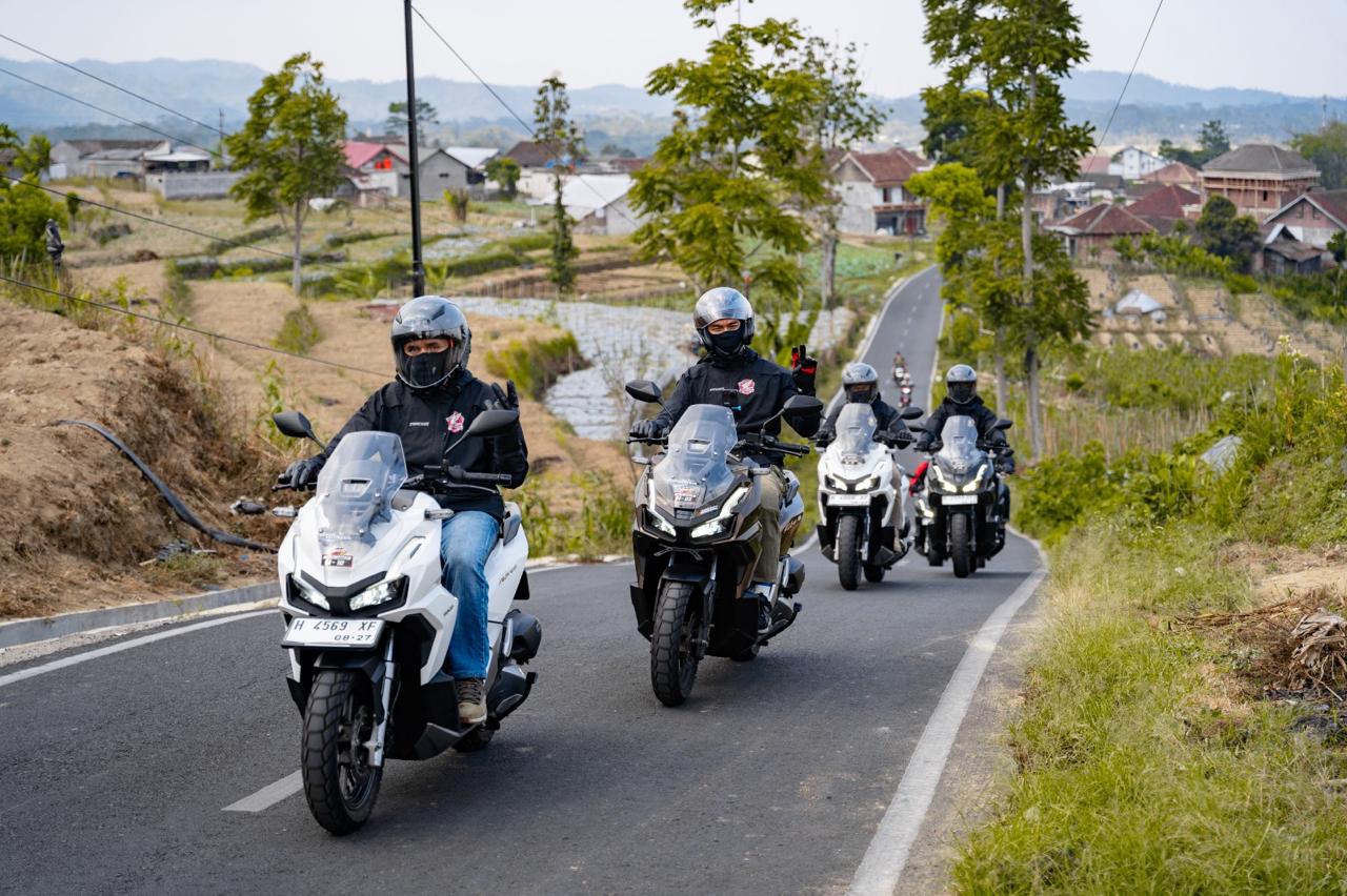 touring 3