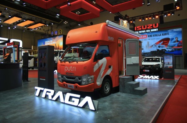 traga salon