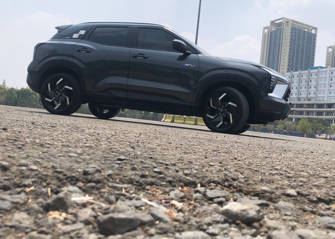 Menjajal Xforce HEV, SUV Hybrid dengan Fitur Berlimpah