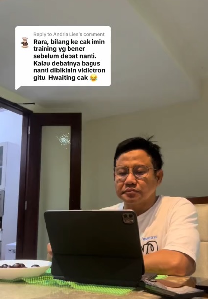 Putri Gus Imin Bagikan Momen Ayahnya Latihan untuk Debat Cawapres Minggu Malam