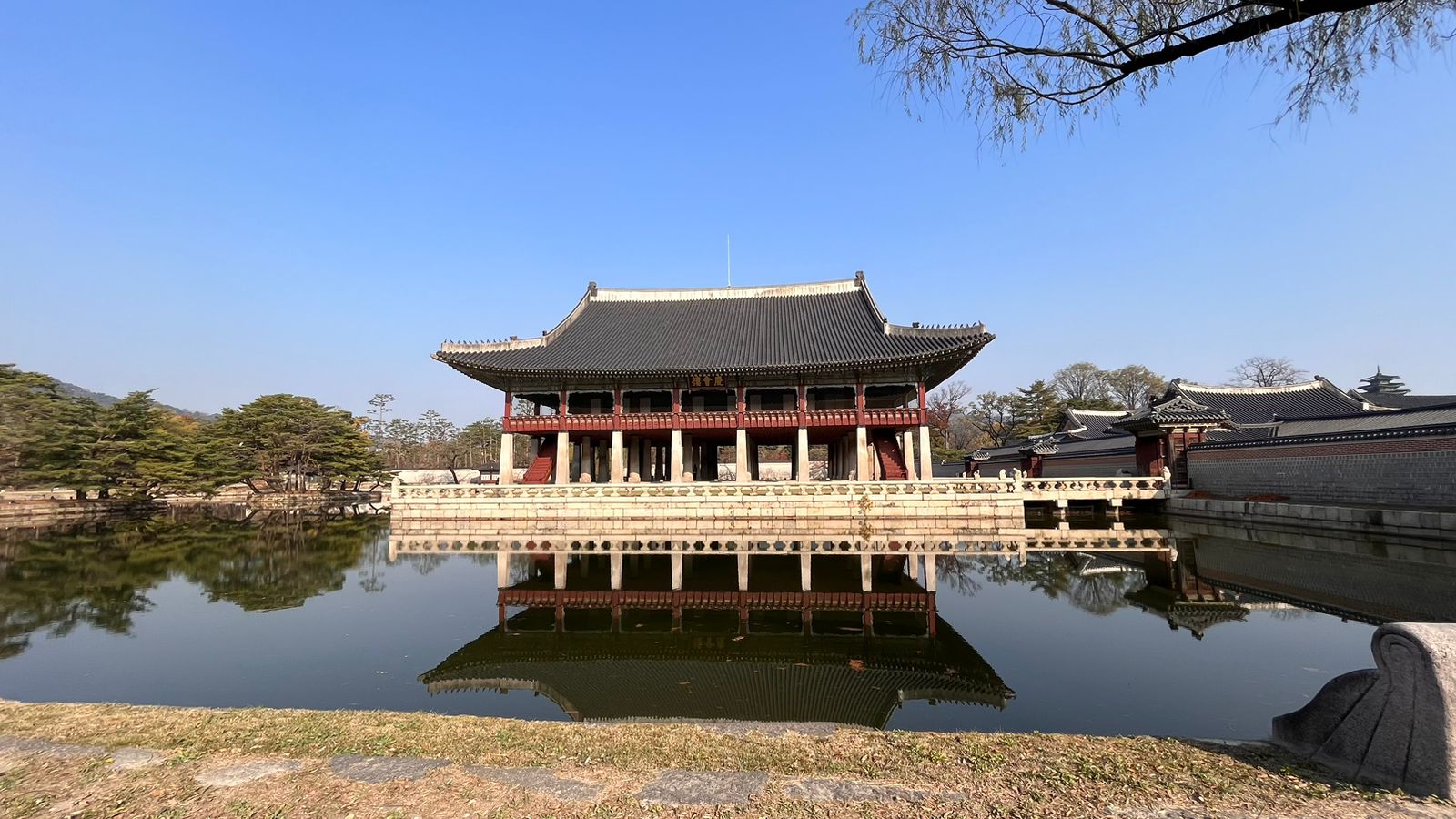 Belajar Sejarah Korea Langsung di Istana Gyeongbokgung