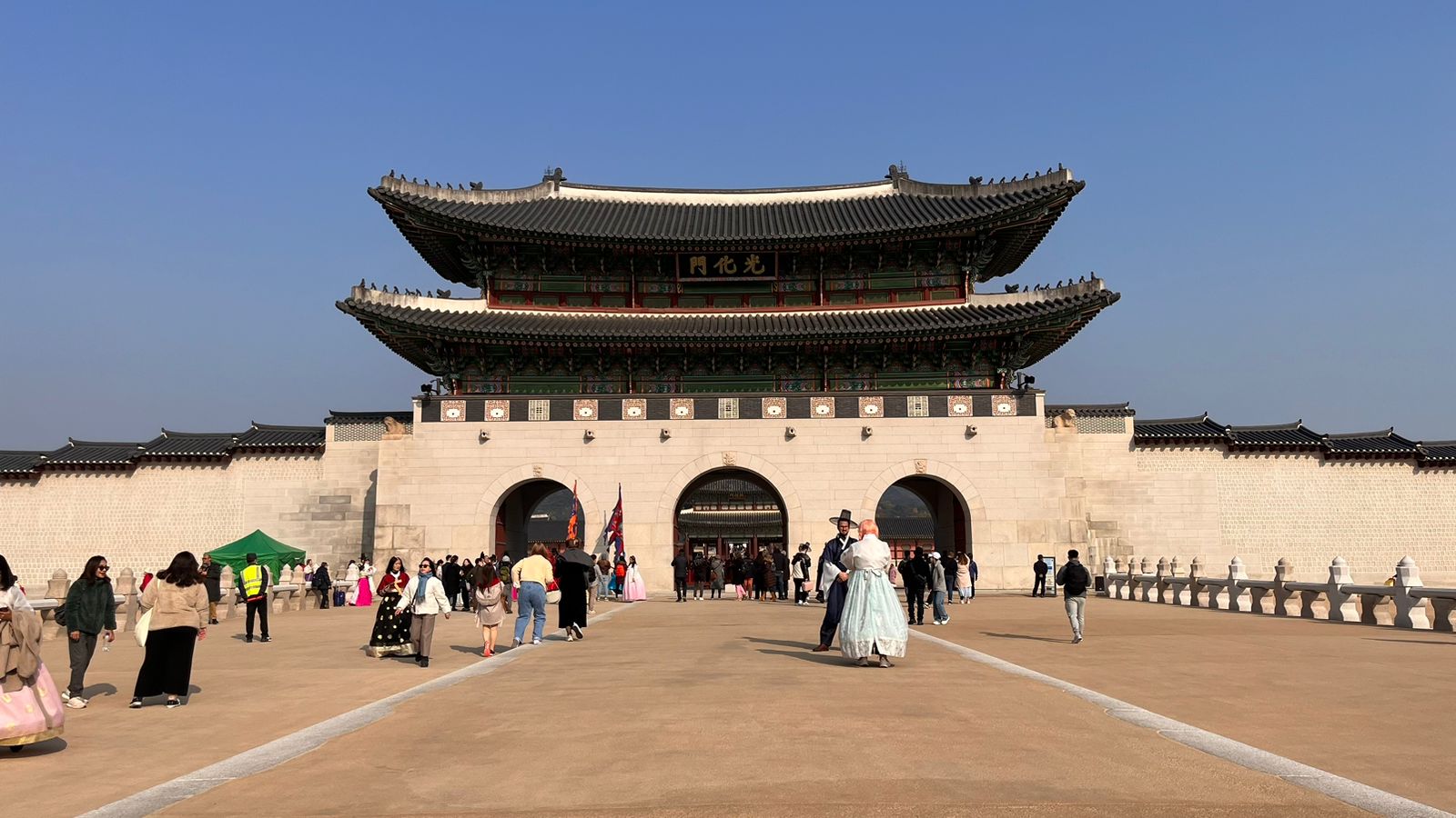 Belajar Sejarah Korea Langsung di Istana Gyeongbokgung