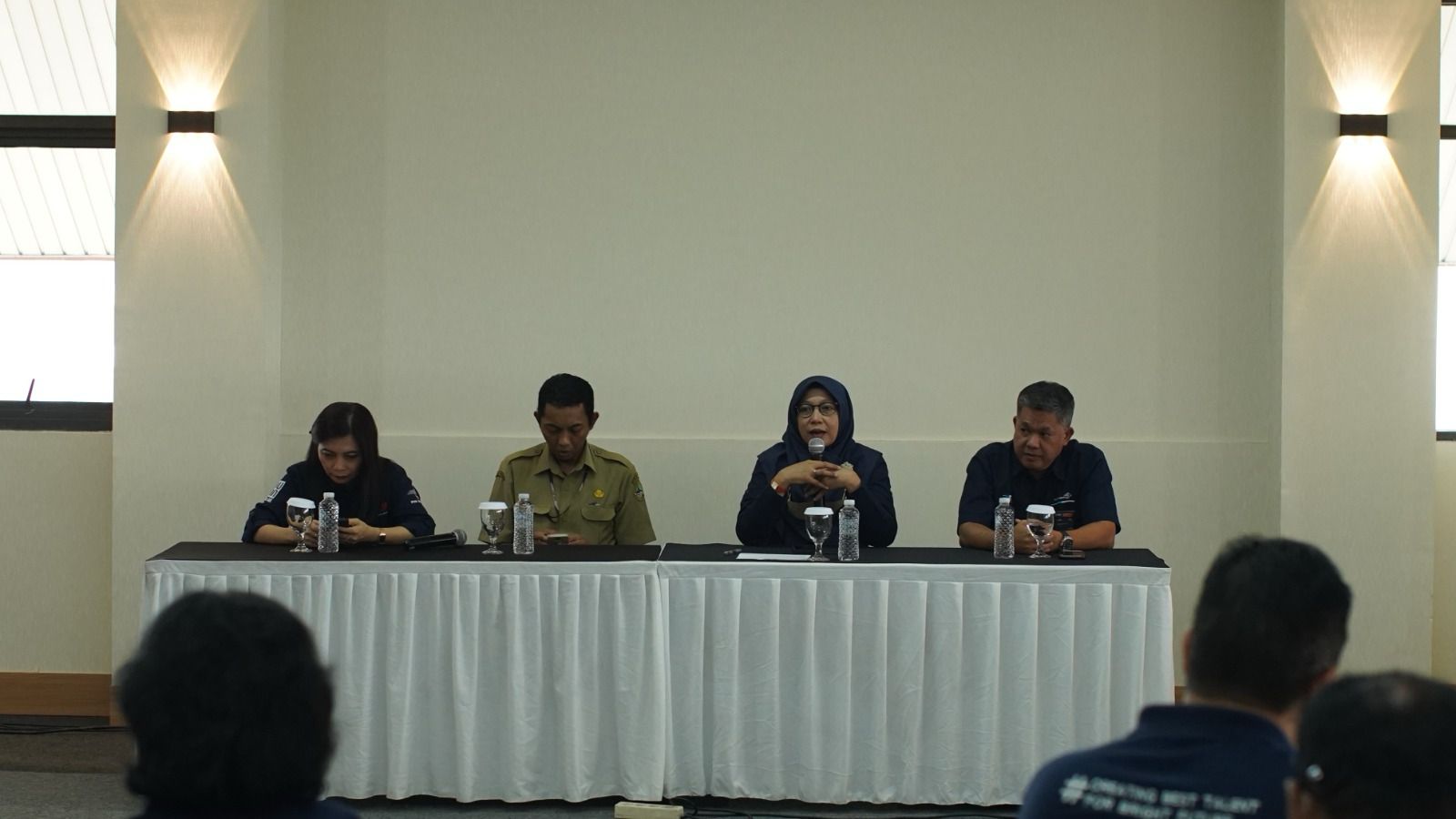 Pos Indonesia dan ULBI Berkolaborasi Luncurkan Beasiswa Program Ikatan Dinas
