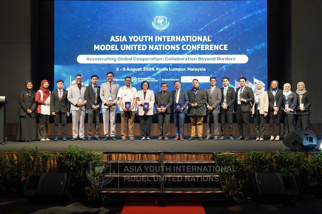 AYIMUN ke-14 Menginspirasi Generasi Muda dari Seluruh Dunia