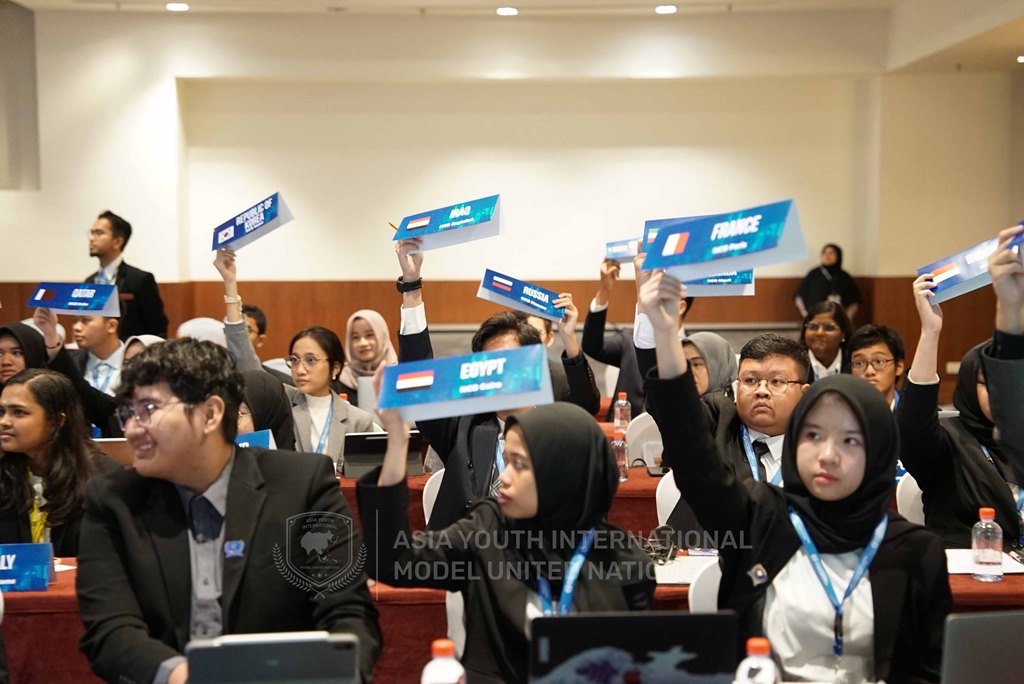 AYIMUN ke-14 Menginspirasi Generasi Muda dari Seluruh Dunia