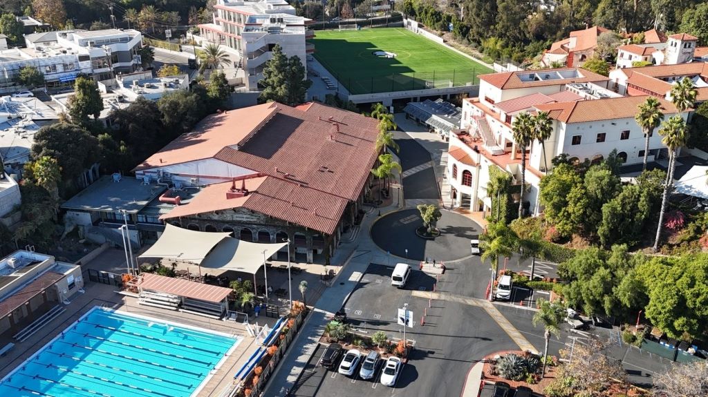 Brentwood School, dari Sekolah Inilah Cerita Maroon 5 Bermula