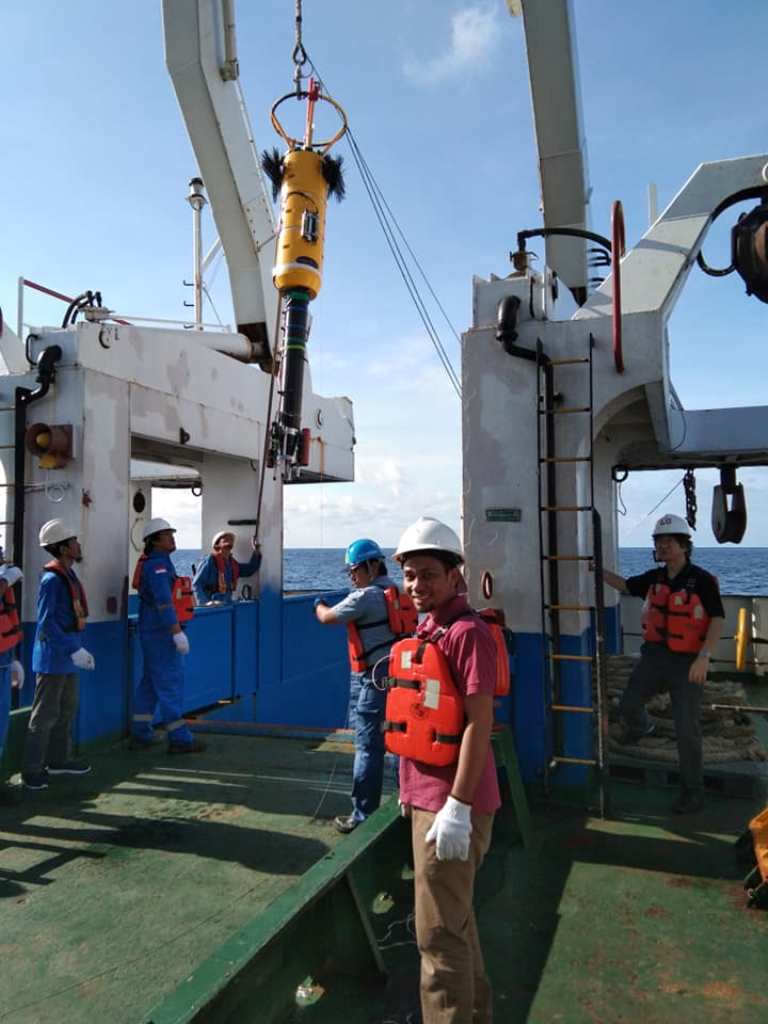 Kolaborasi Indonesia-Prancis, Dosen Poltekba Siapkan Desain Drone Bawah Laut untuk Indonesia