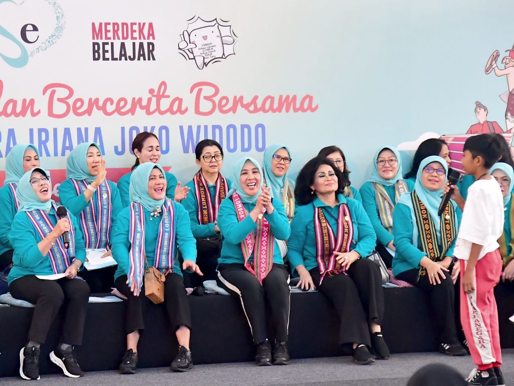 Lokakarya Membaca dan Bercerita Bersama Ibu Negara: Dukung Program Merdeka Belajar di Kota Mataram