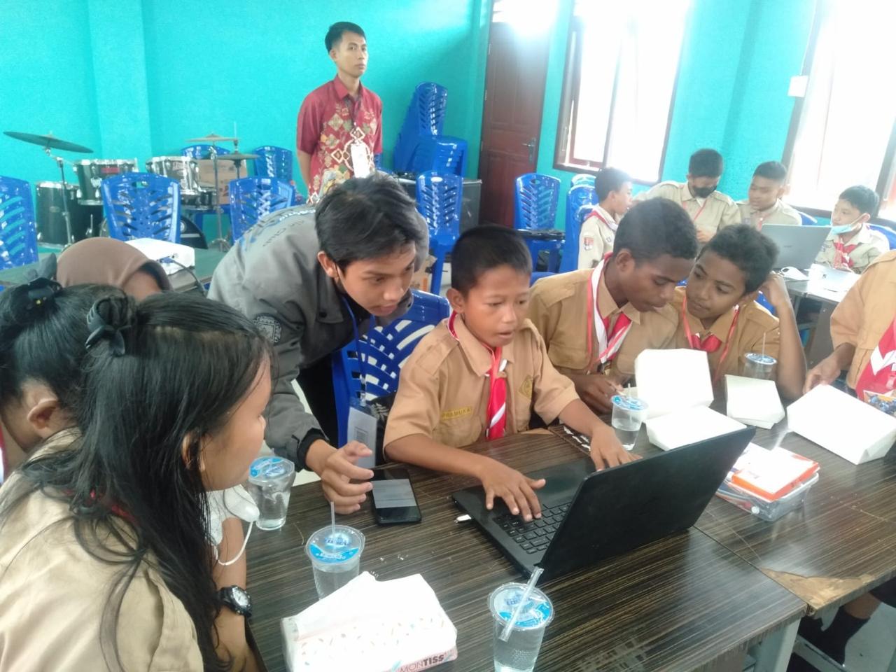 Berkat Kurikulum Merdeka, Sulap Sekolah di Sorong dari Buangan Jadi Penggerak