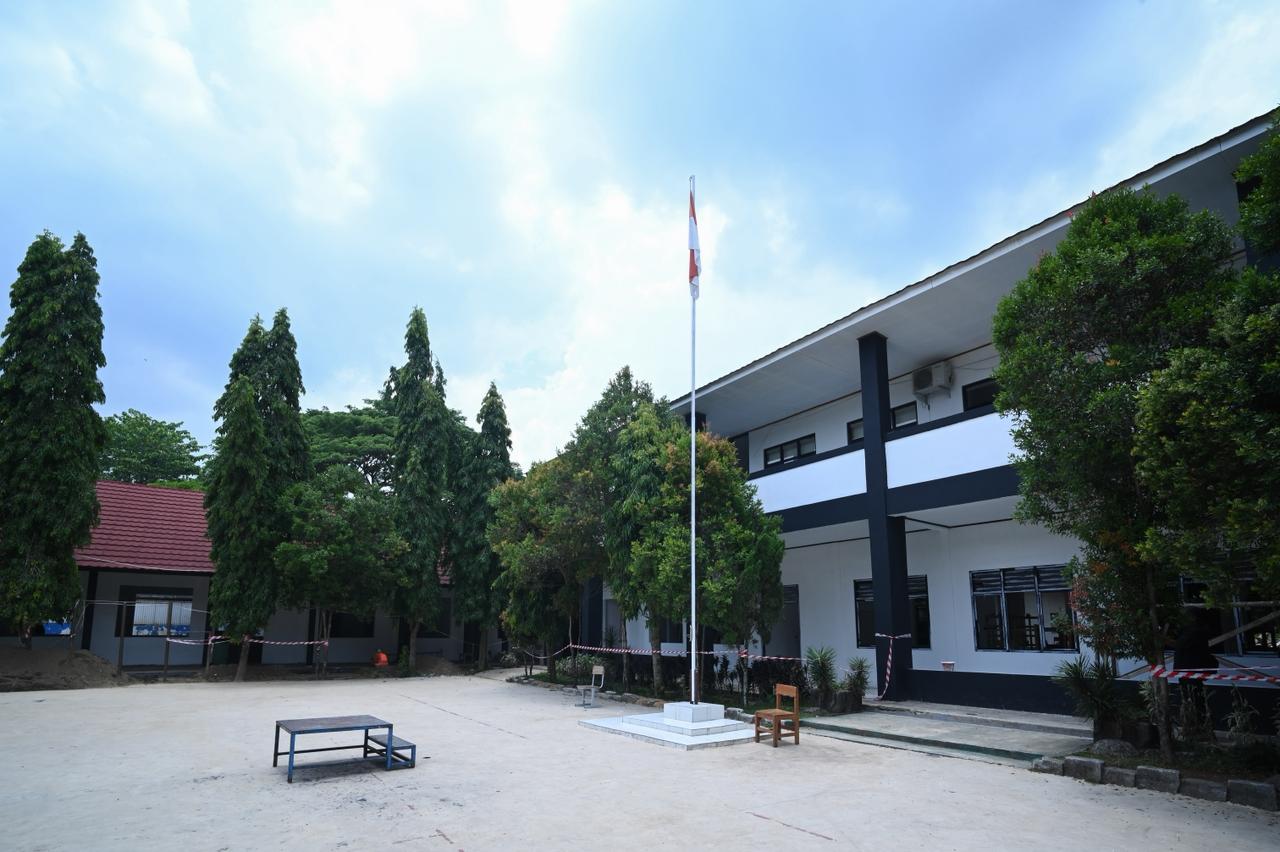 Revitalisasi Sekolah Ubah Wajah SMKN I Cibogo, dari Nyaris Roboh Kini Jadi Kelas Nyaman