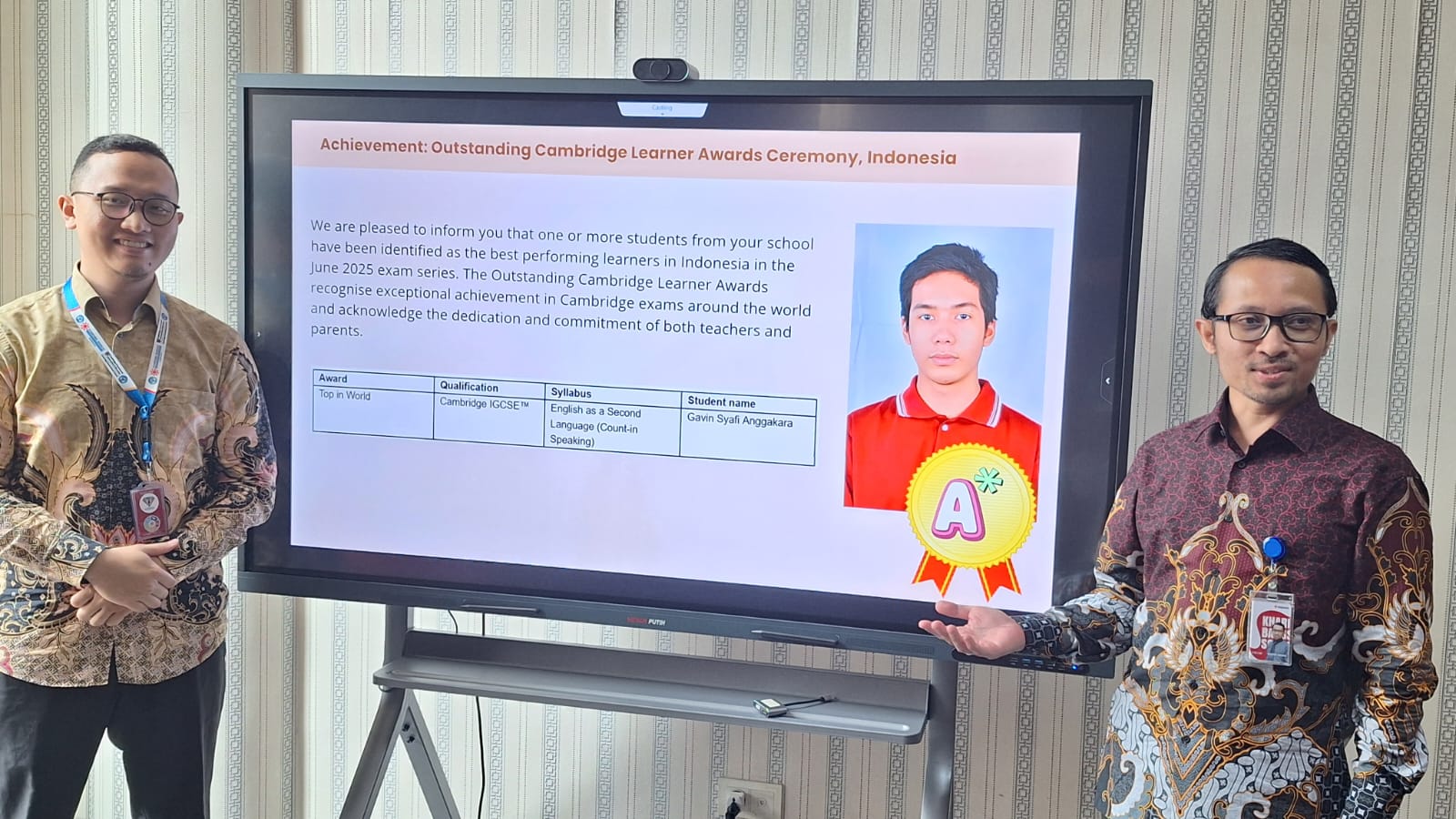 Lewat Jurassic Math Gallery, 3 Siswi Ini Ubah Matematika Jadi Petualangan Seru Zaman Dinosaurus