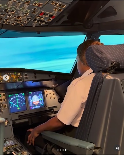 Kisah Marlina Chlara Sesa, Perempuan Papua Pertama Kantongi Sertifikasi Pilot A320