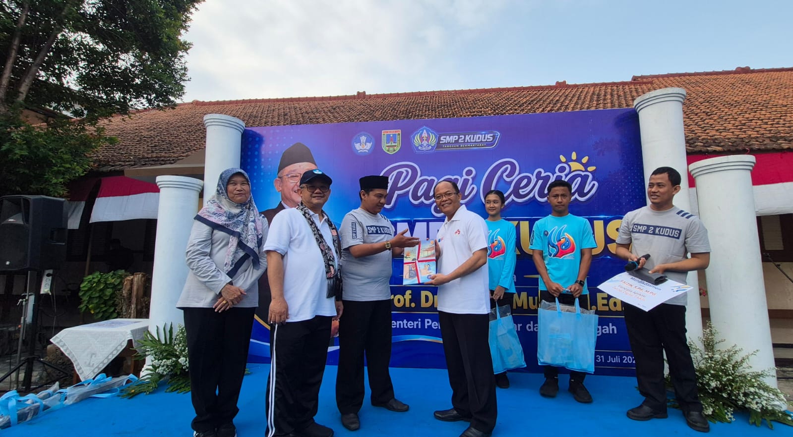 Kisah Abdul Muti, Anak Desa Pecinta Dunia Dalam Berita yang Kini Jadi Menteri