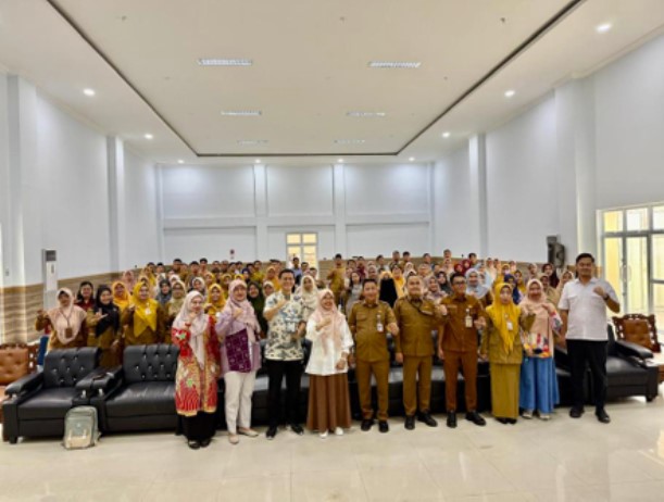 99 SD di Pekanbaru Latih Guru Integrasikan STEM, Koding, dan AI lewat Gasing hingga Robotika Micro:bit