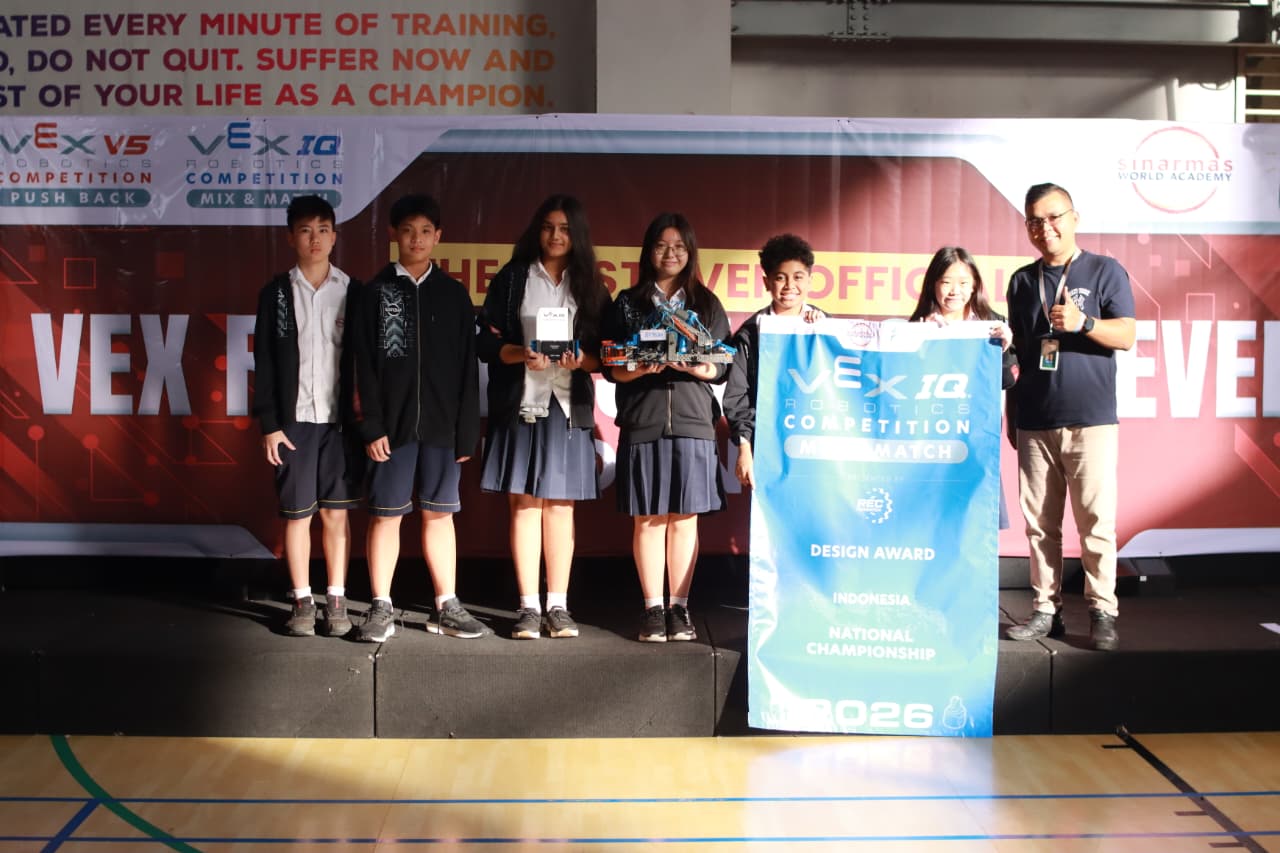 Raih 6 Medali, SWA RoboKnights Wakili Indonesia ke Kejuaraan Dunia VEX Robotics di AS