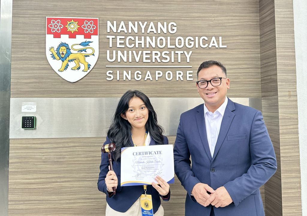 Ga Ada Obat! SMA Labschool Kebayoran Sabet 2 Penghargaan di NTUMUN 2026 Singapura