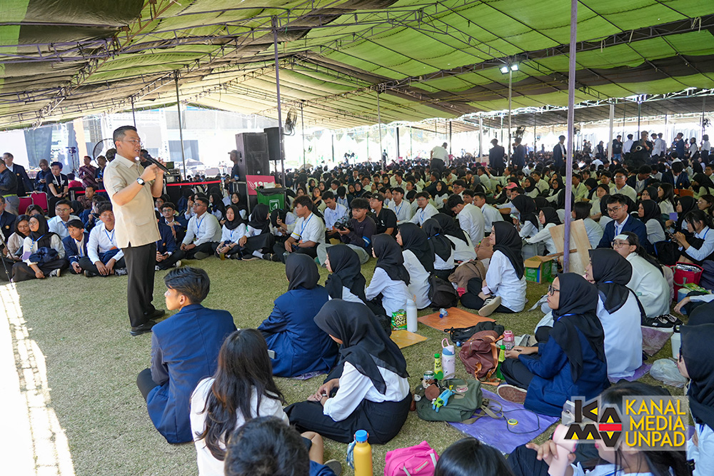 Resmi Jadi Maba S2 Unpad, Menlu Sugiono Pesan Mahasiswa Baru Pelajari Bahasa Asing